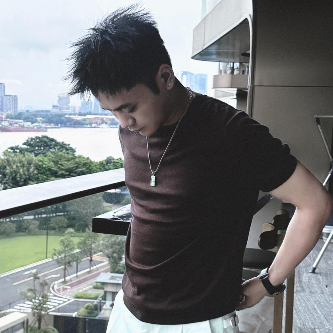 闪婚相亲找毛毛