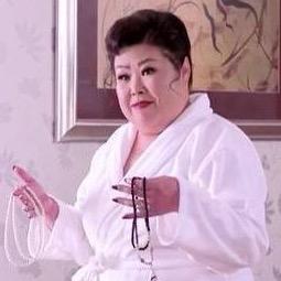 年少不知富婆好