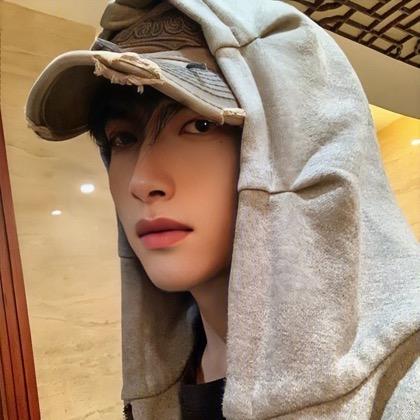 梓瑜💜 ¹⁰²⁷