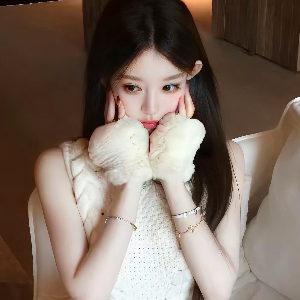 西西不嘻嘻🌟