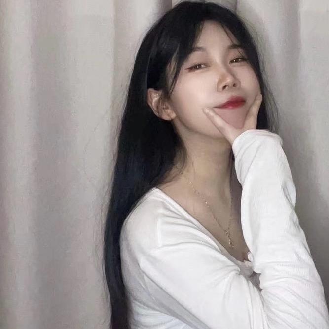 胆小内向的人机姐