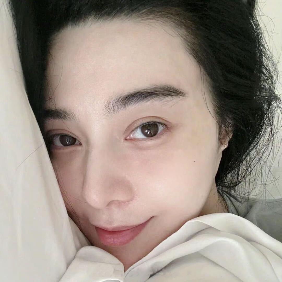 一女子