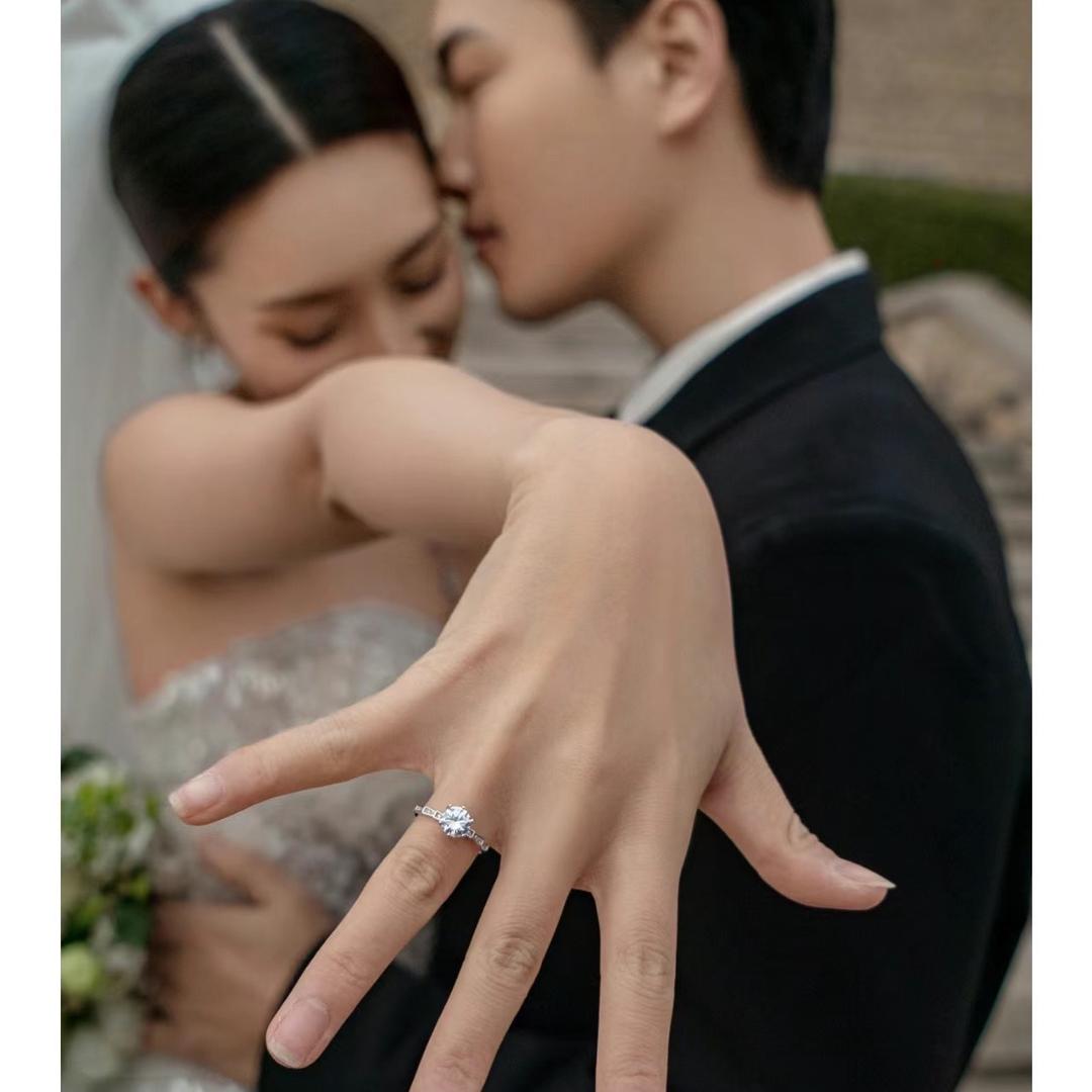 寰宇名饰(HUANYU)