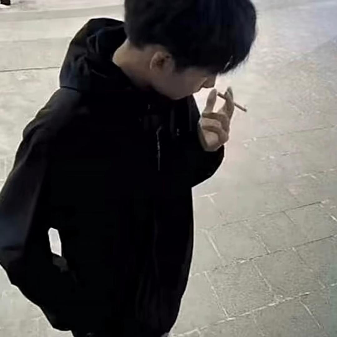 瑞