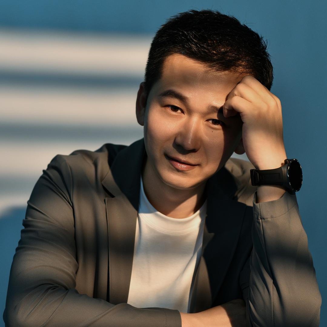 高老师姓刘