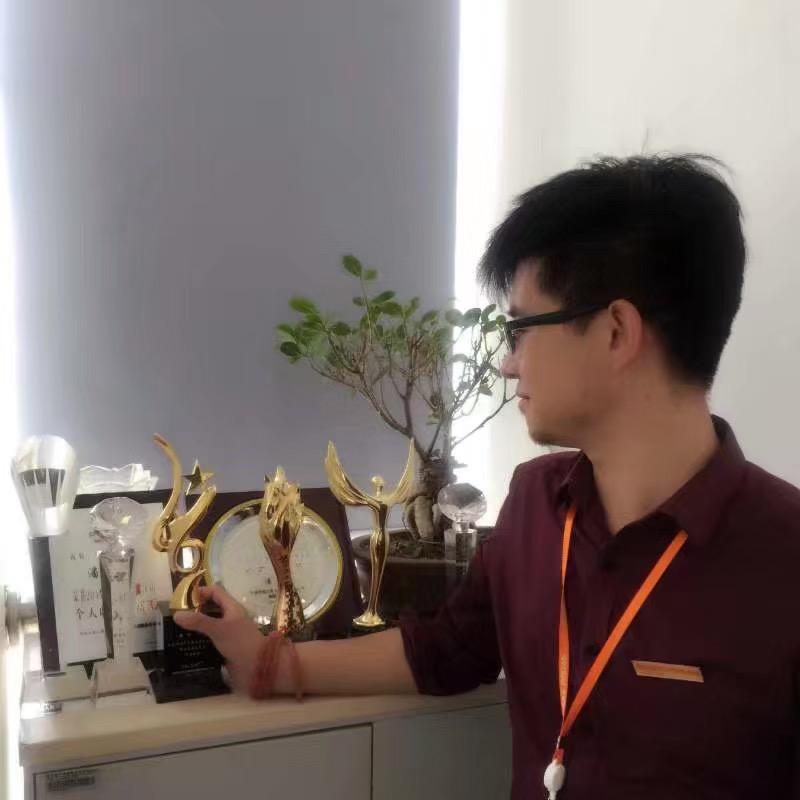 马玉龙6893