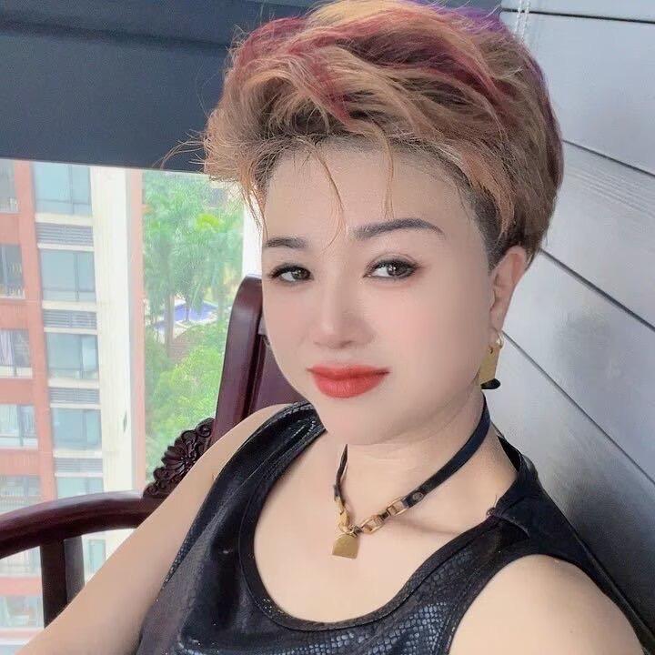 浅诺（73年的牛）