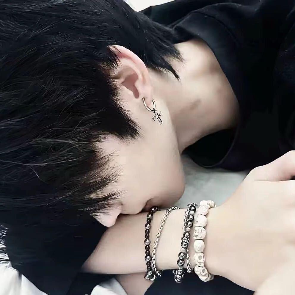 她说话有股孩子气