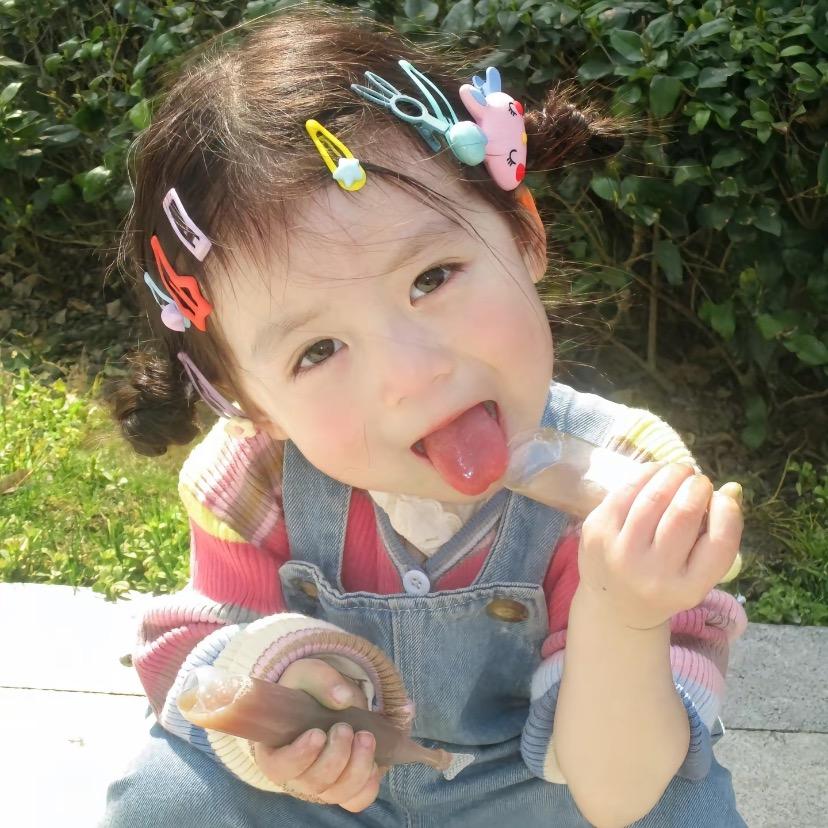 小恩-