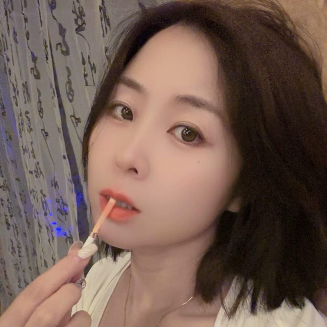 美好发生薇