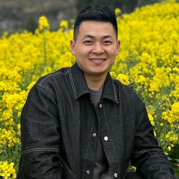 花秋建材装修冰哥