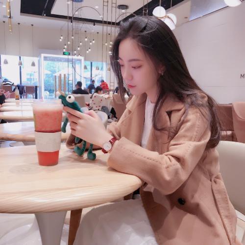 🌺嘟嘴🕊小妹🌱