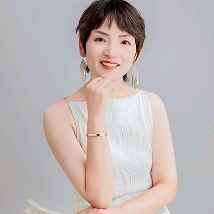 设计师 曼姐