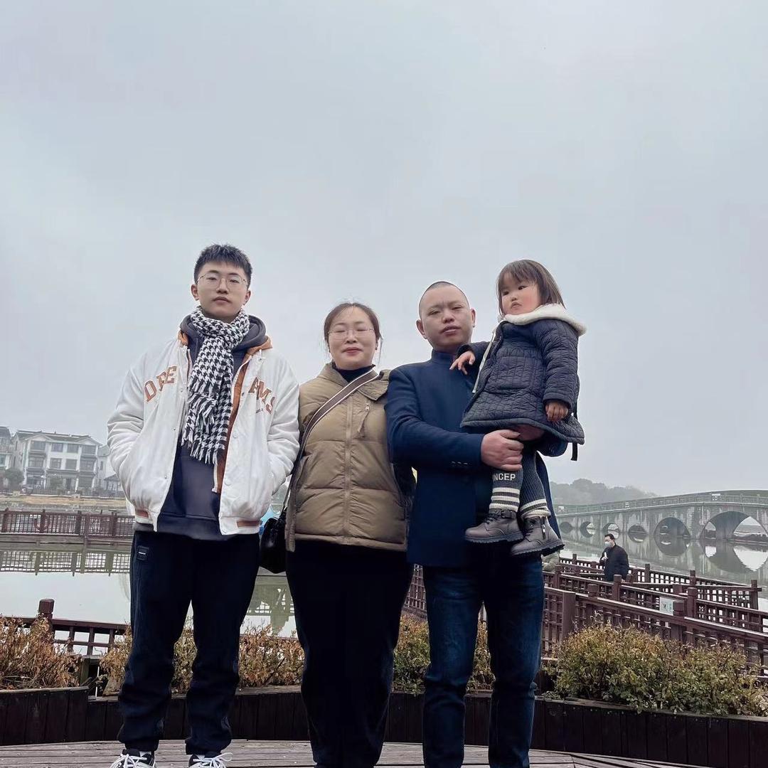周成钢