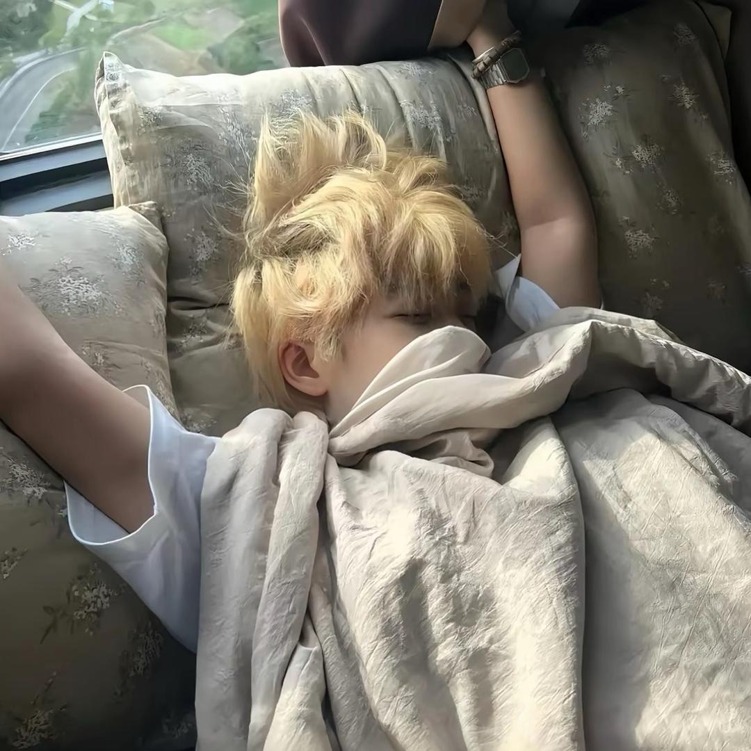 LV.-