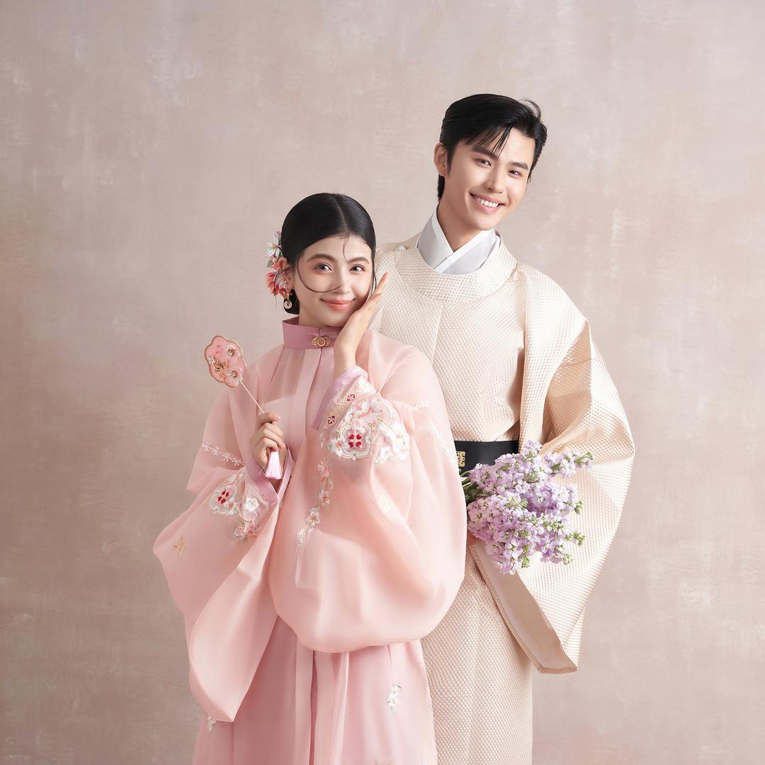照相本子婚纱摄影