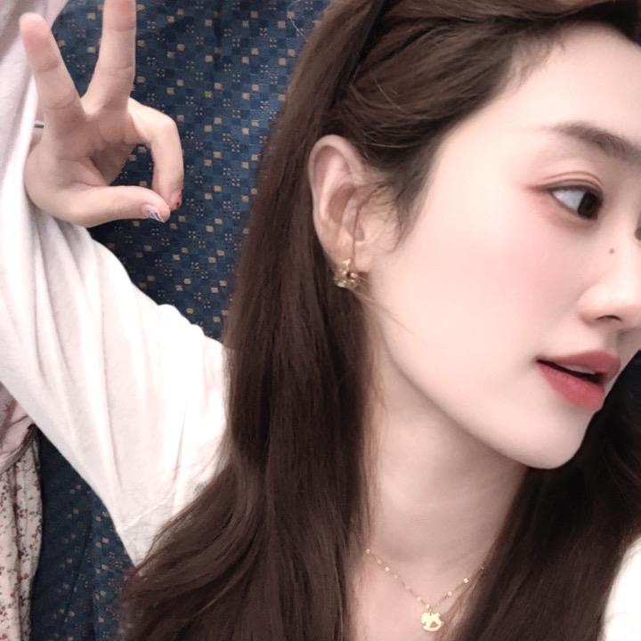 是这里的这里呀