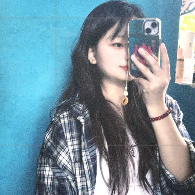 🌈 伊  然 💞