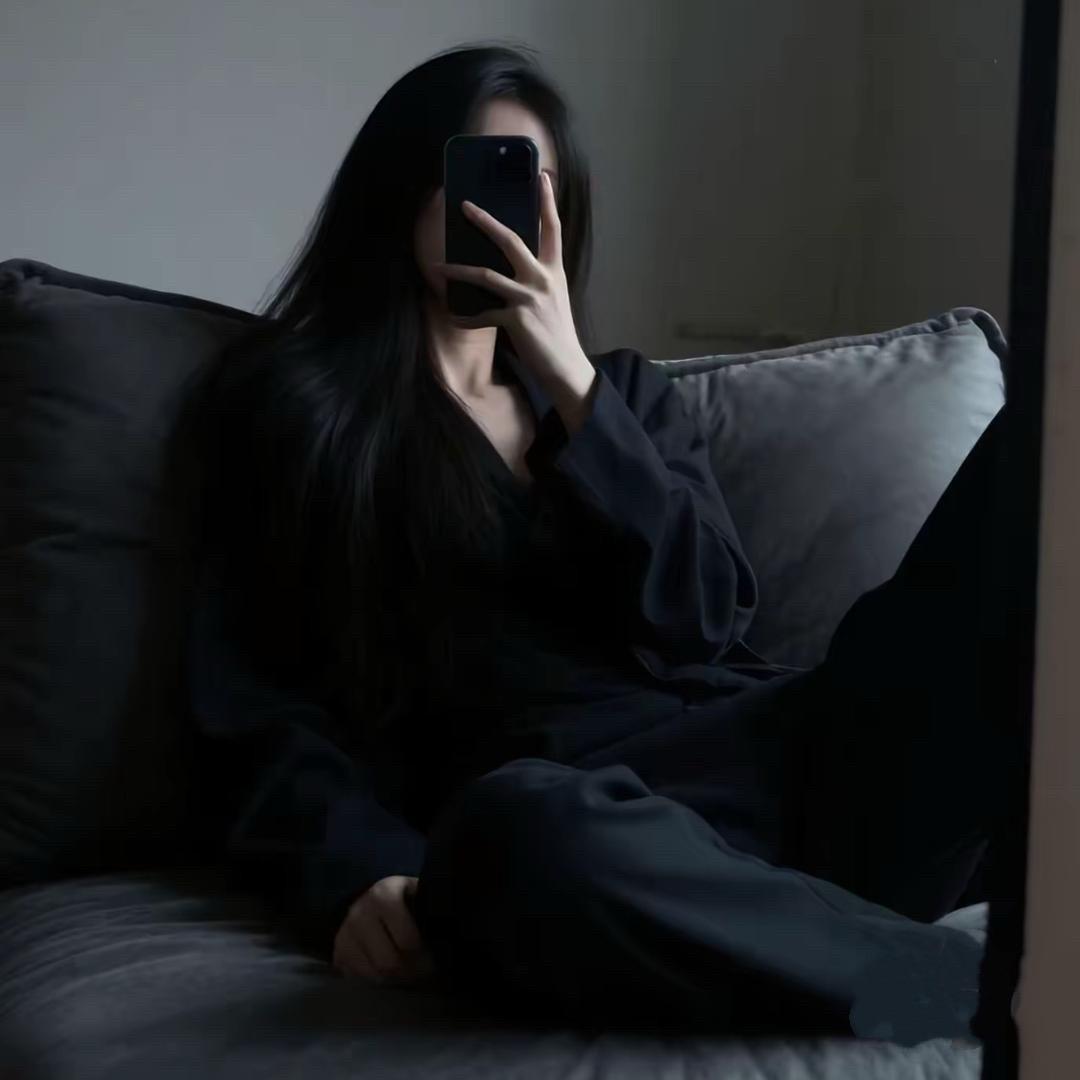 范范.