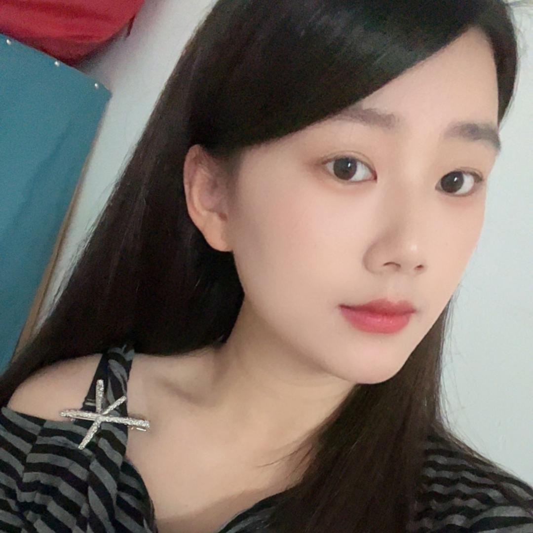 小虎牙邹邹