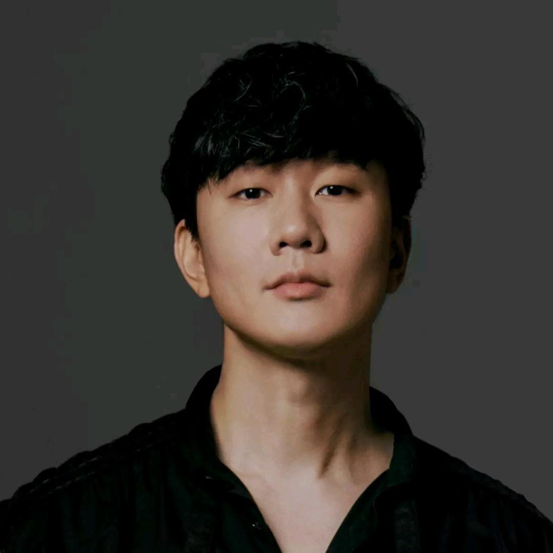 湖北数学物理向老师