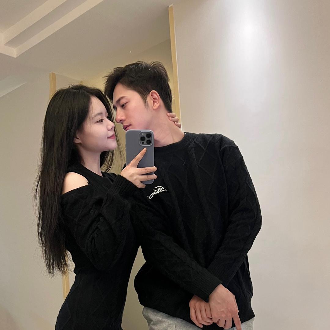 呐呐咩（9.23结婚）
