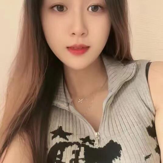 爱拍车的小哥哥