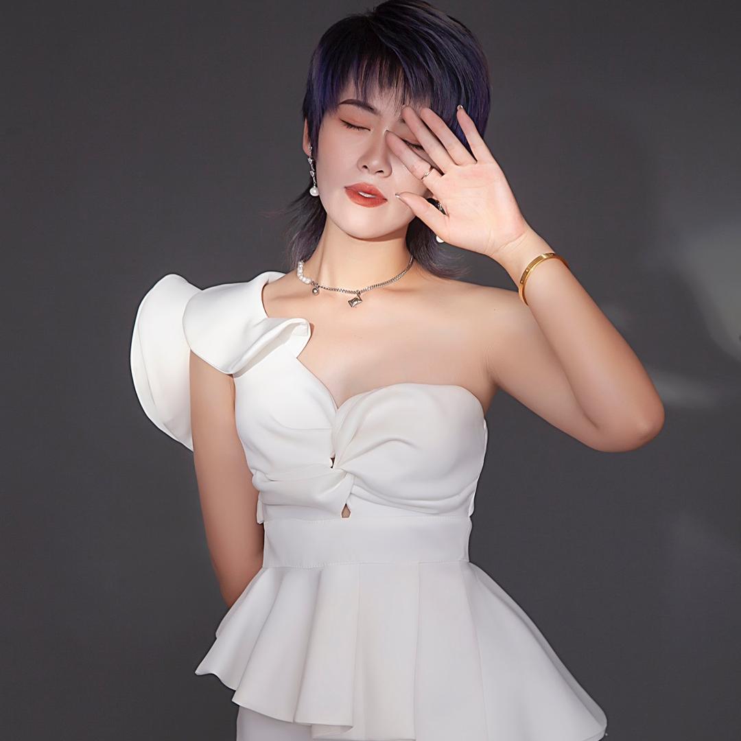 林坦俏佳人美甲💅美睫👀纹绣👄