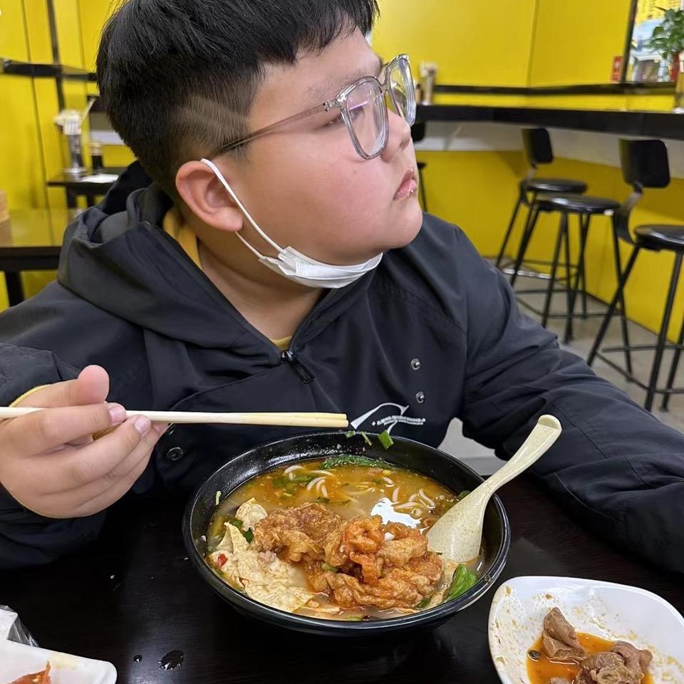 平头哥🦨