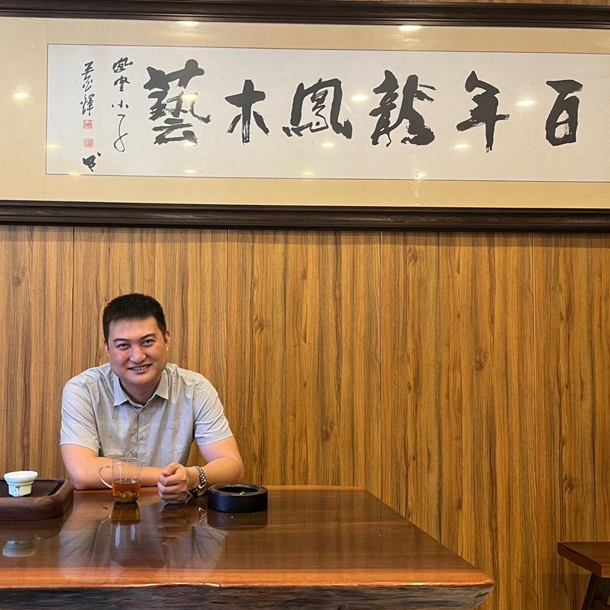 怀化百年龙凤木艺