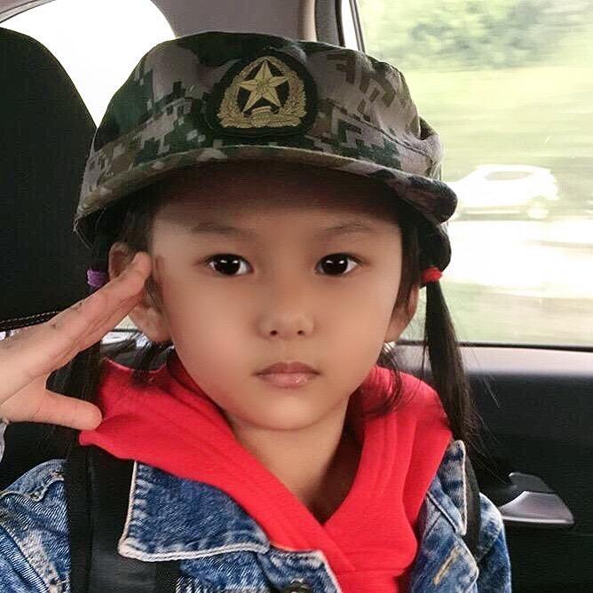 小魔王李沐恩