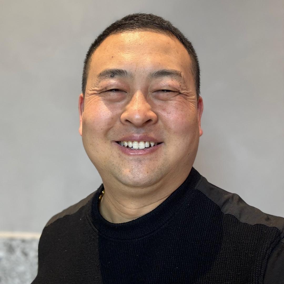 戚老板样子要有