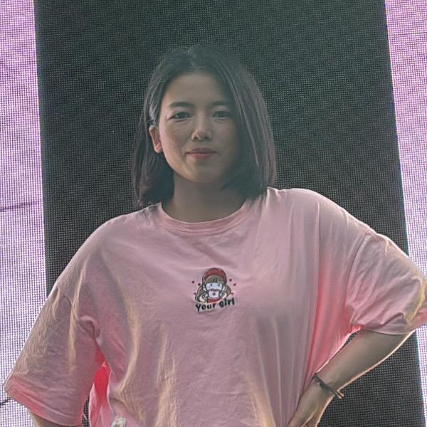 何雪梅