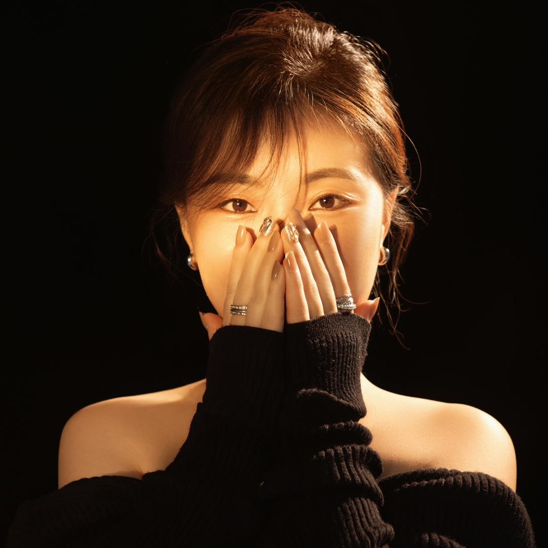 静·