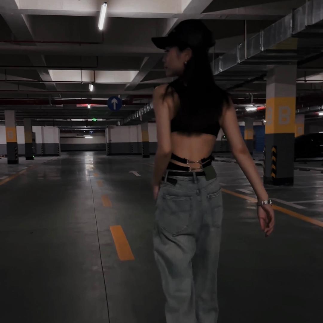 二婷姑娘超哇塞