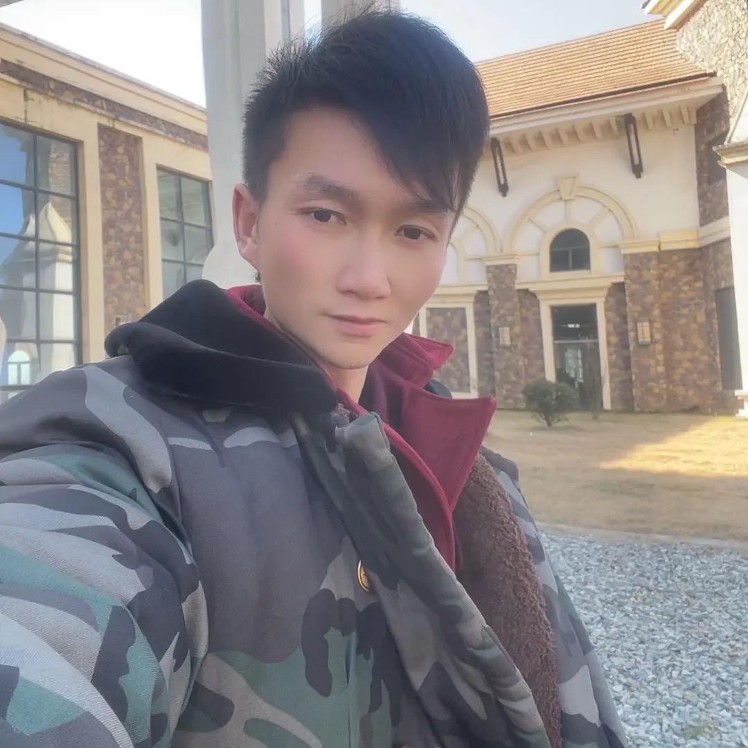 小马哥🐎 12:50