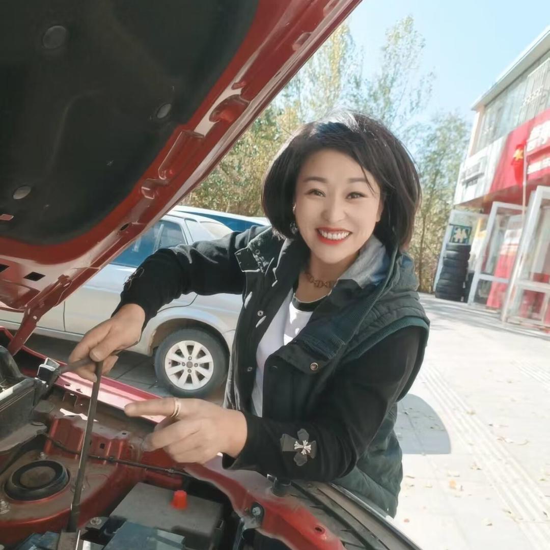 白城三冠电瓶批发