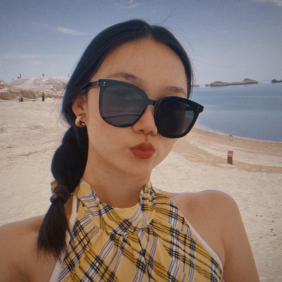 炫完一杯热美式