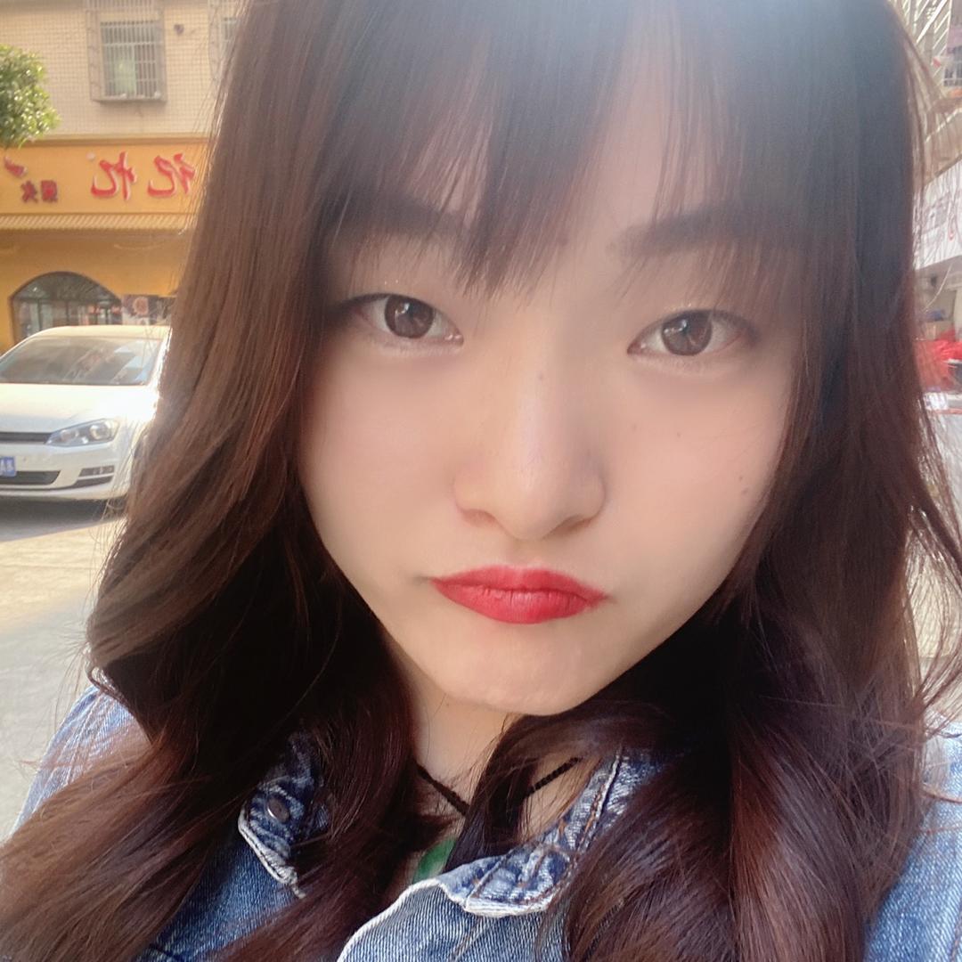 😂璐璐小胖子🥰
