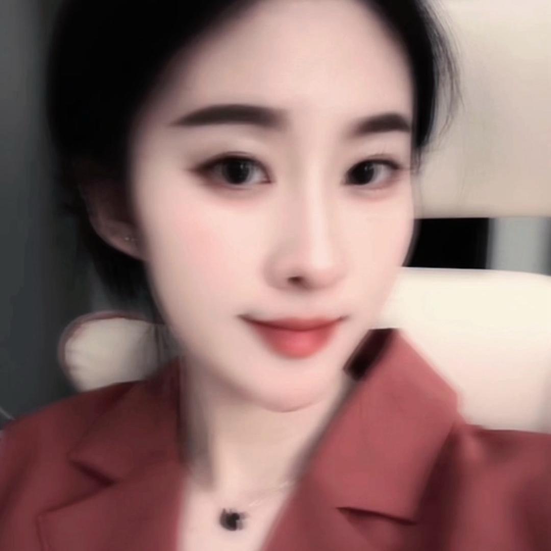 朵恩婚纱礼服馆直播2号