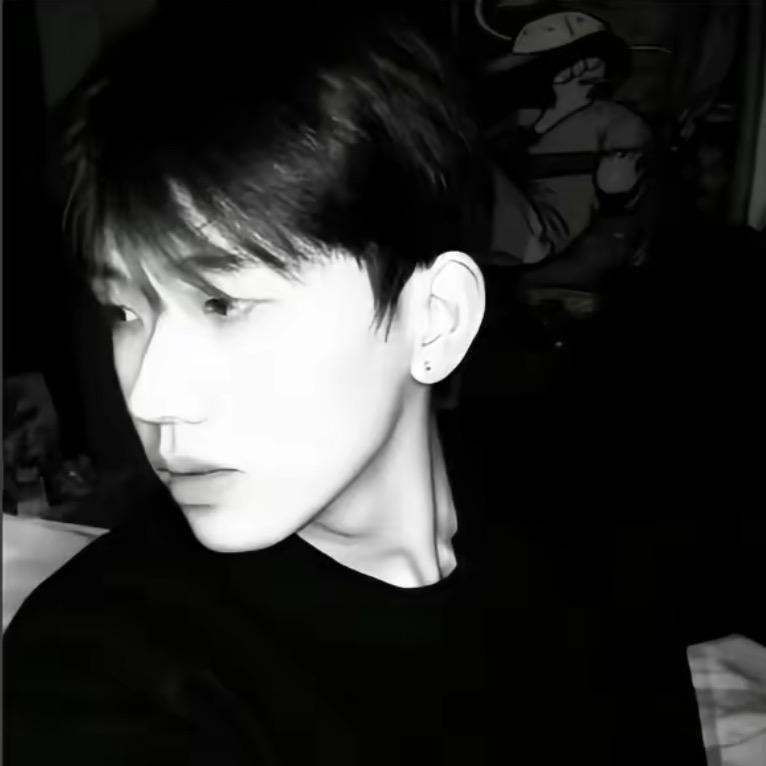 HH ㅤㅤㅤㅤㅤㅤ