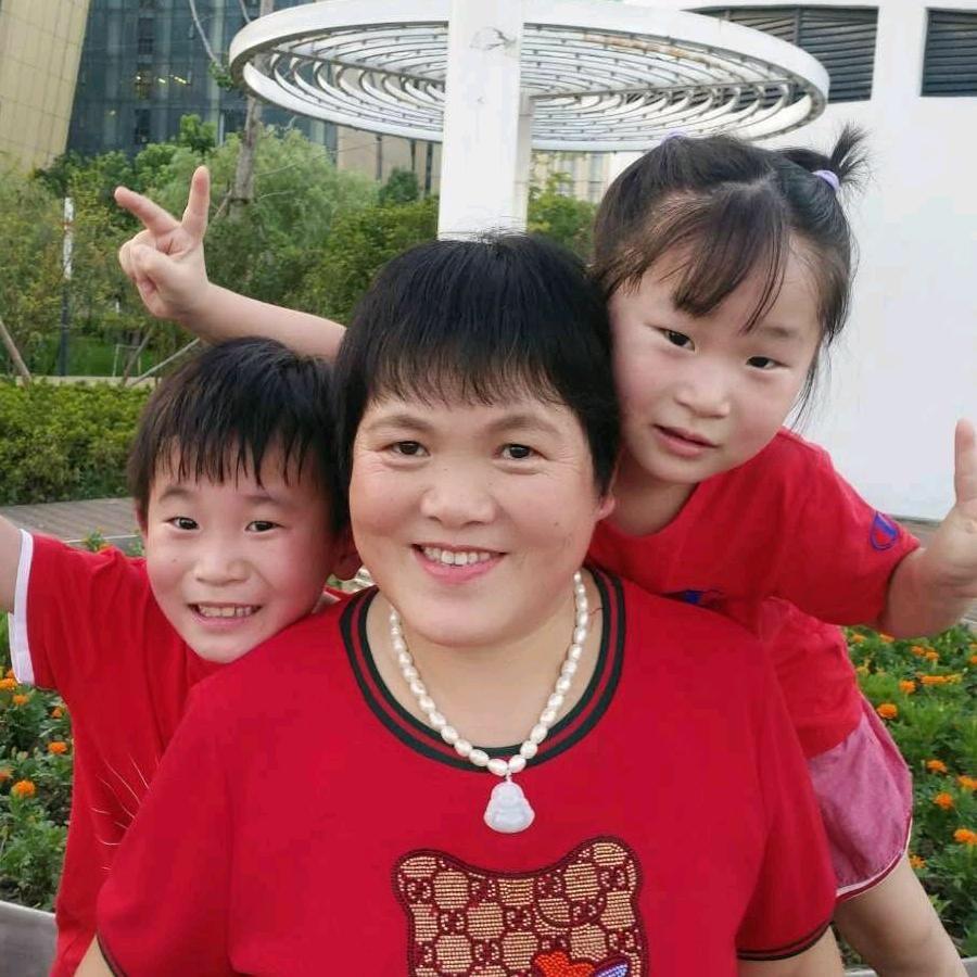 嘉佑奶奶
