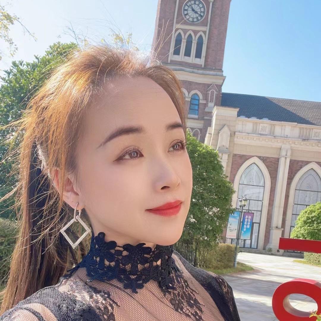 女托尼——飛飛