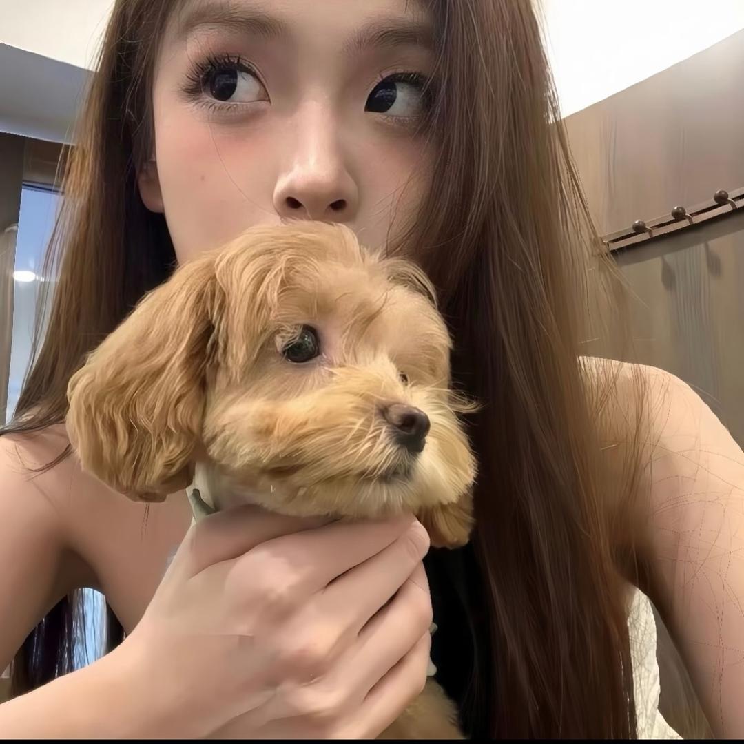 被戴八百次绿帽的女人