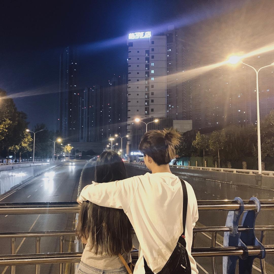杨什么悦.