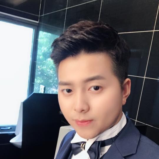 Mr Wang