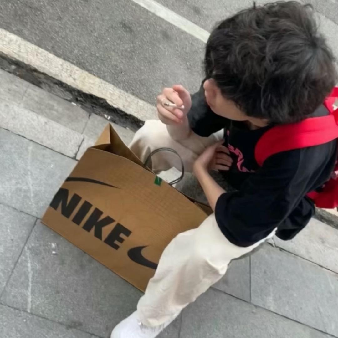 我不爱吃螺狮粉