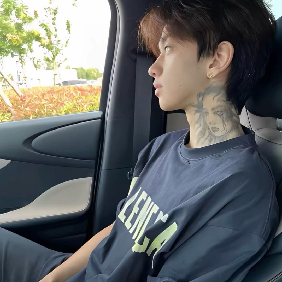 ㅤㅤㅤㅤㅤㅤ好饿