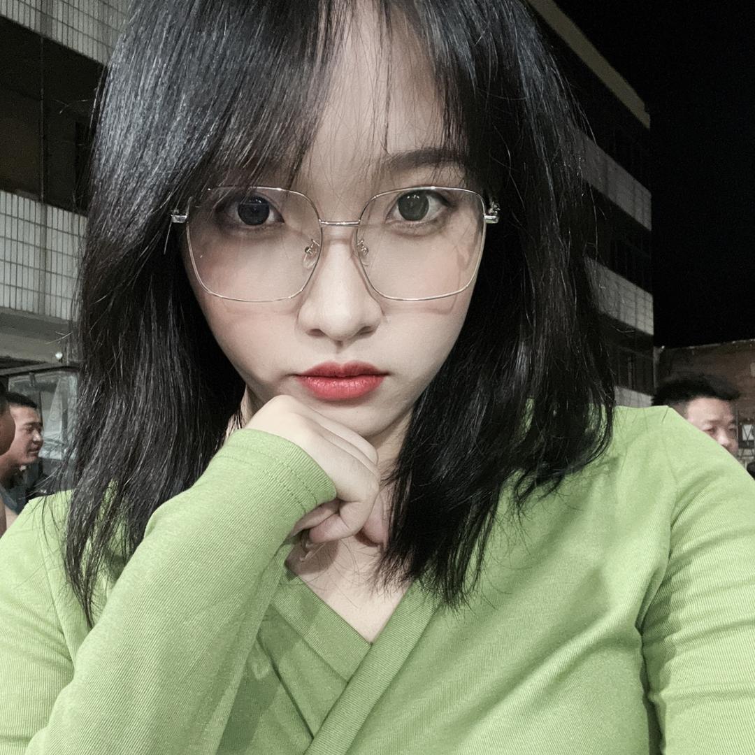 倩倩爱吃糖🍃