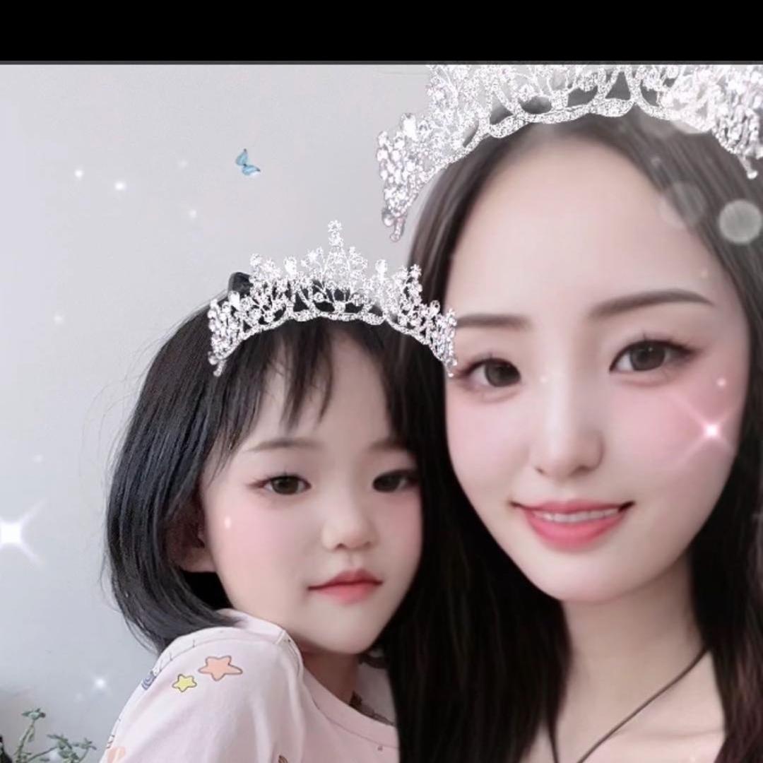 👩‍👩‍👧‍👧 羽飞 🐰